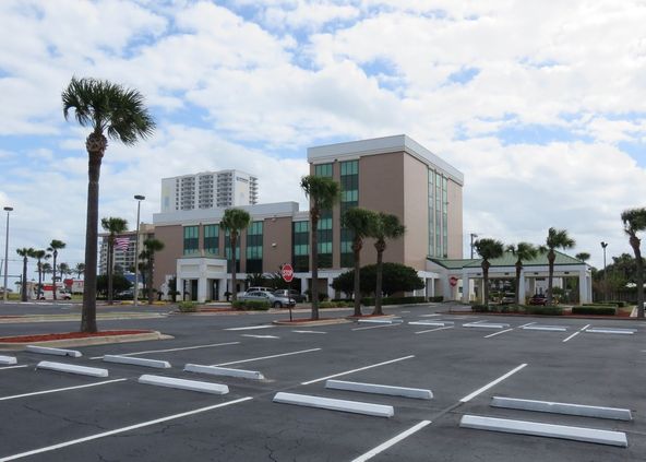 Beachside High Density Redevelopment Opportunity: 501 N. Grandview Avenue, Daytona Beach, FL 32118
